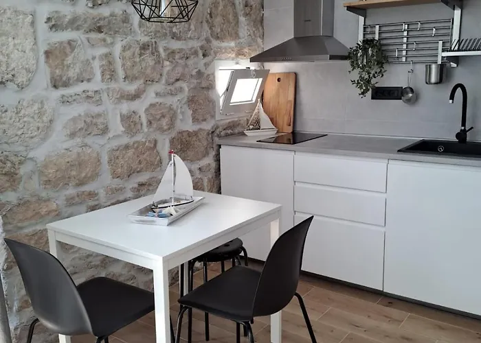 Leut & Lanterna Vis