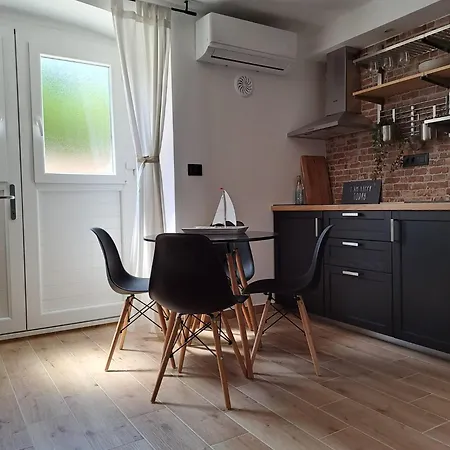 Apartament Leut & Lanterna Vis